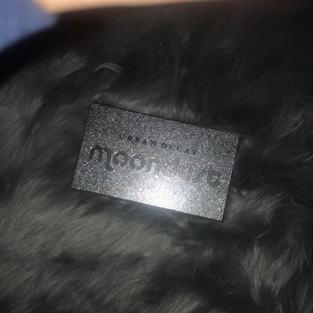 Urban decay moo dust eyeshadow pallet